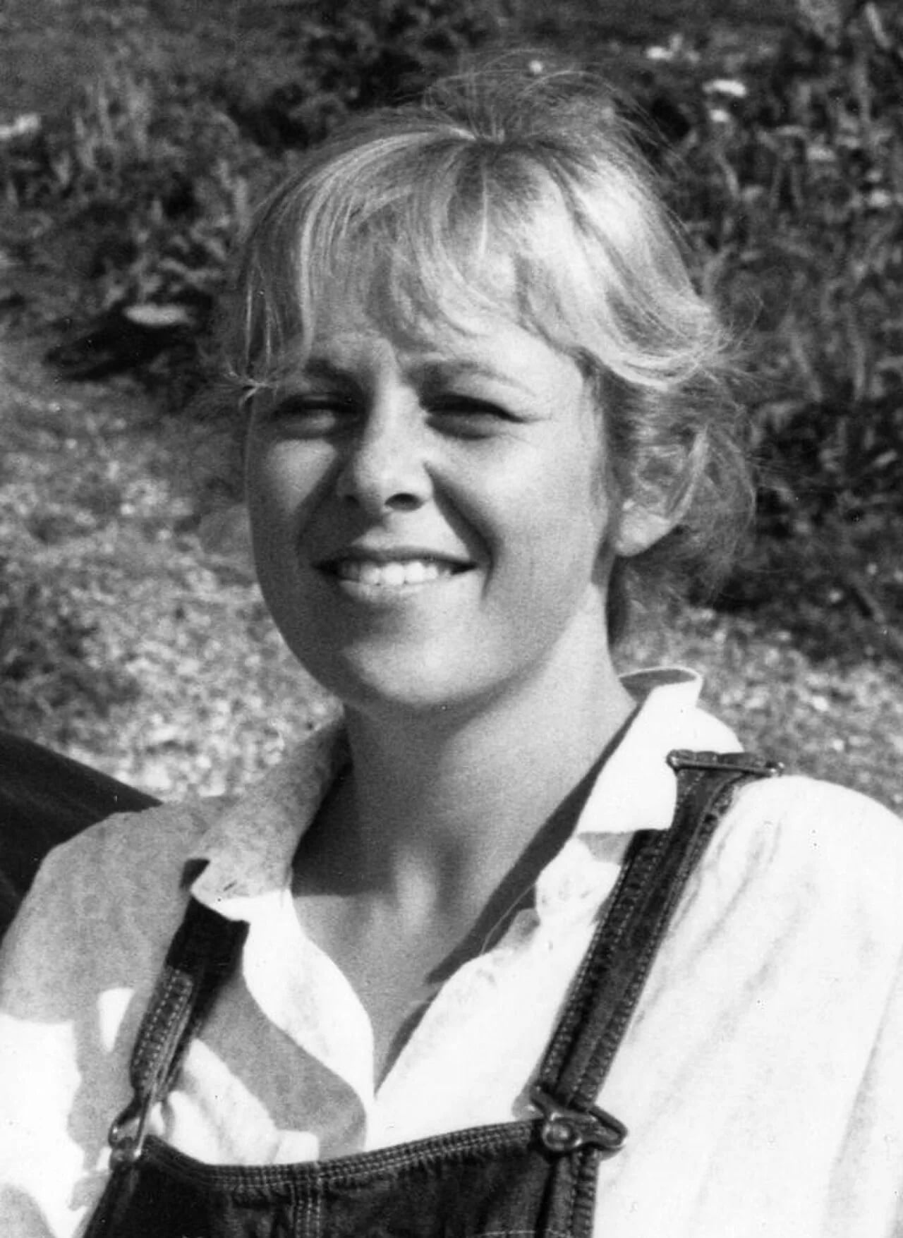 Portrait of Turid Birkeland (1962–2015) – memorial page