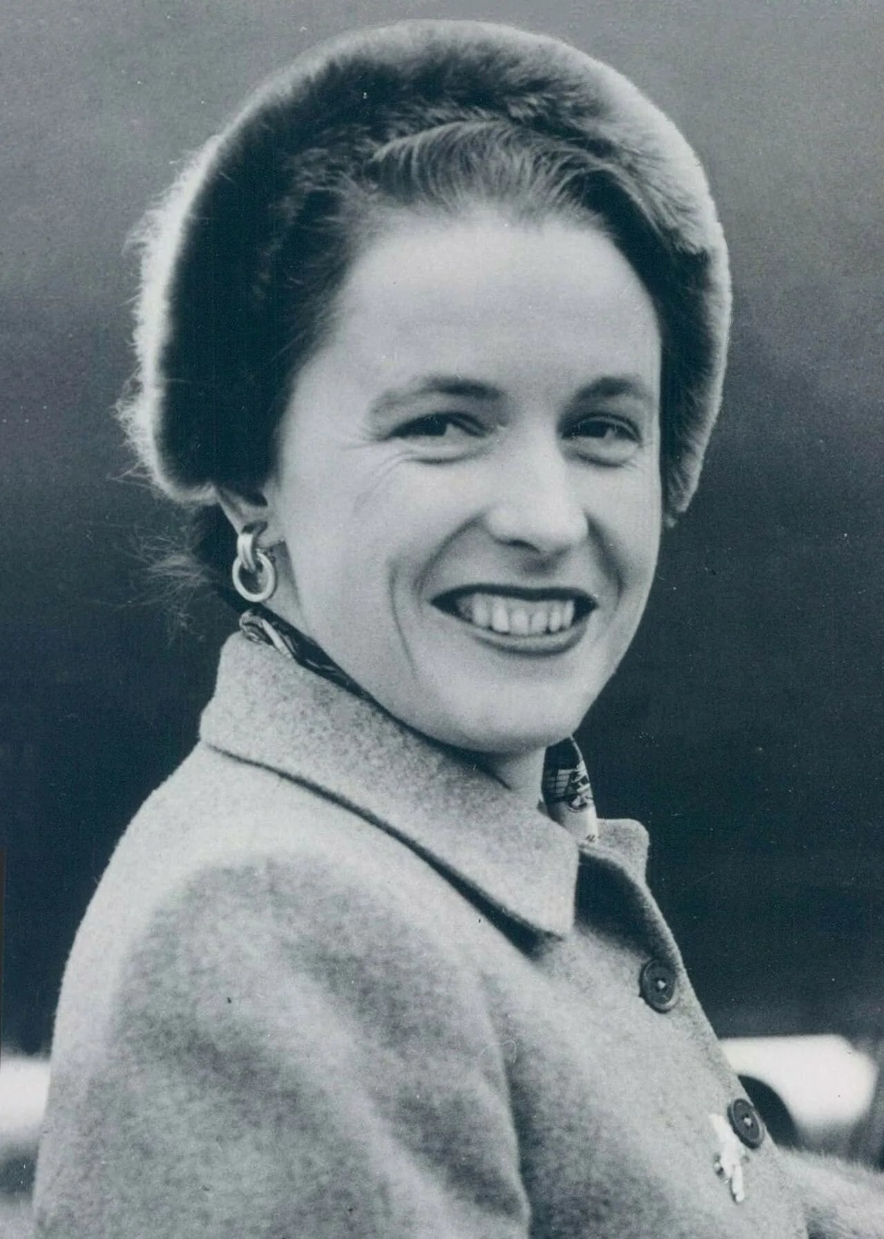 Portrait of Pat Smythe (1928–1996) – memorial page