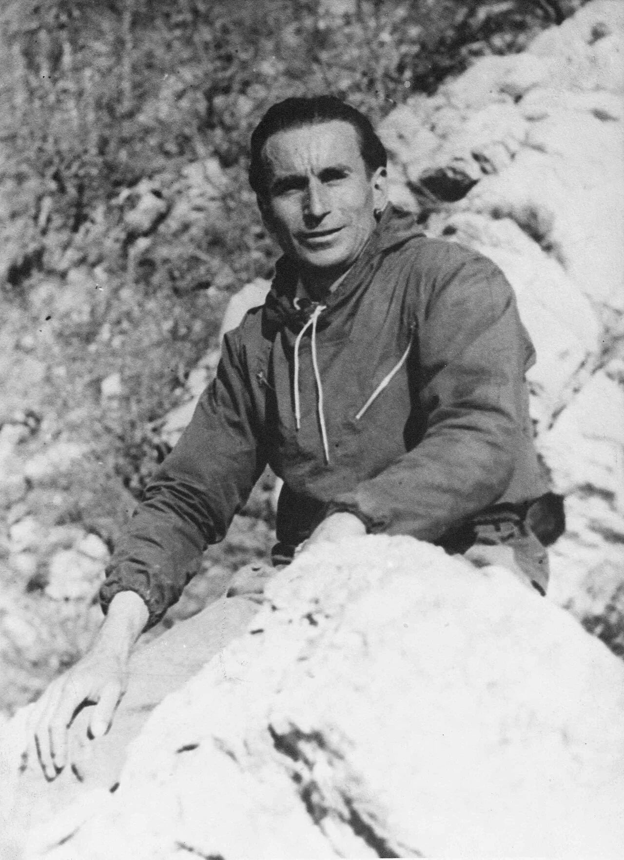 Portrait of Paul Héraud (1906–1944) – memorial page