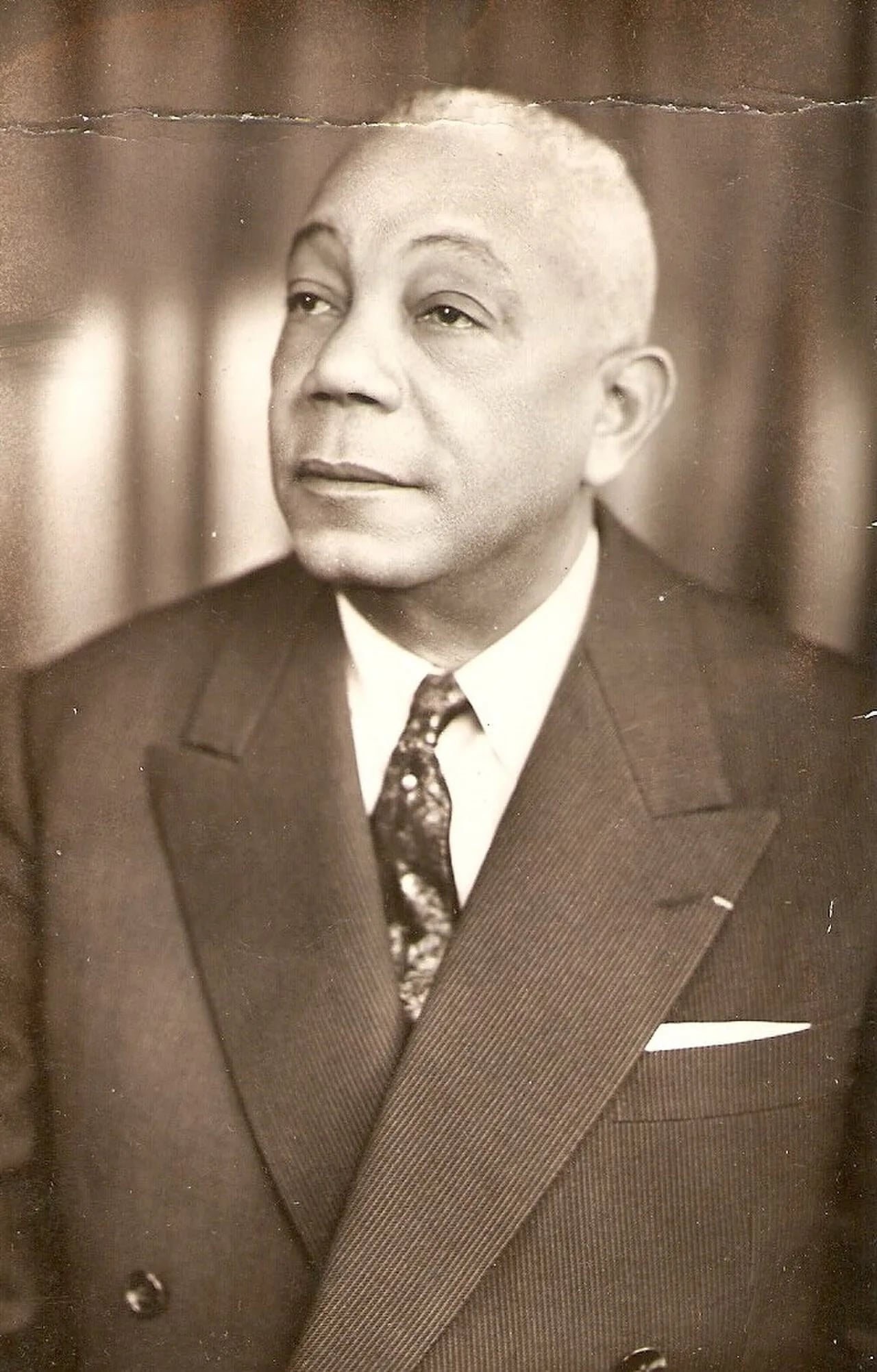 Porträt von Paul Symphor (1893–1968) – Gedenkseite