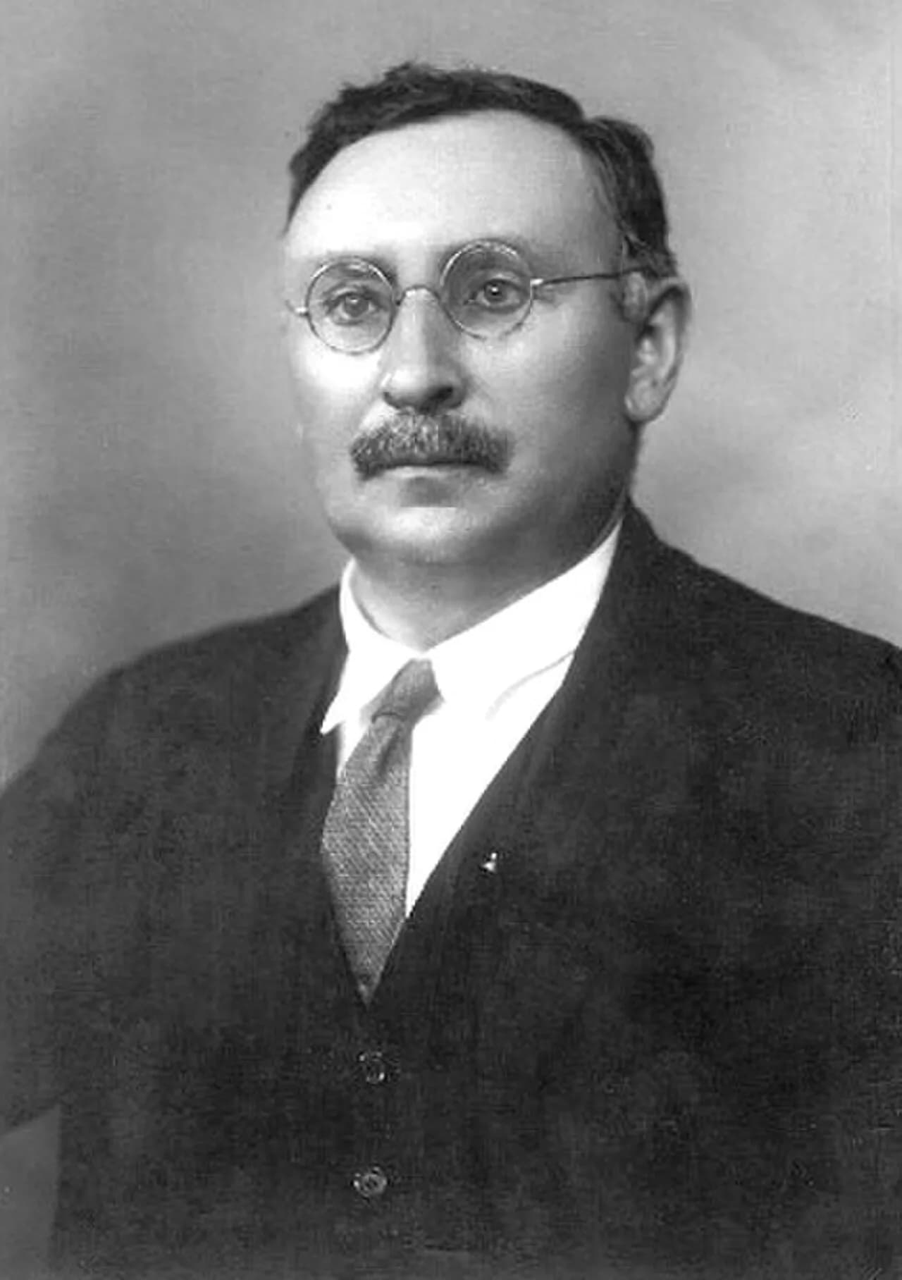 Eloy Luis André