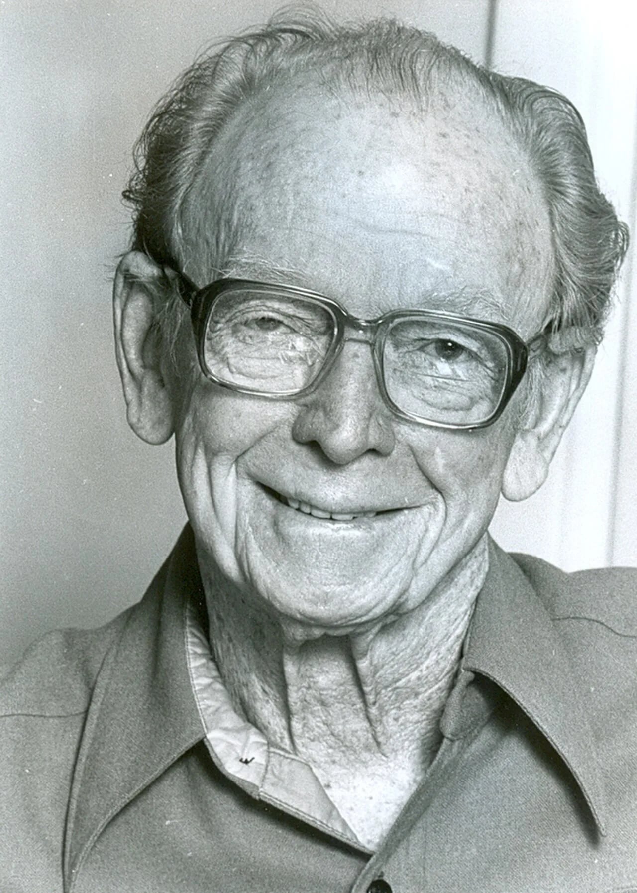 Portrait of Red Barber (1908–1992) – memorial page