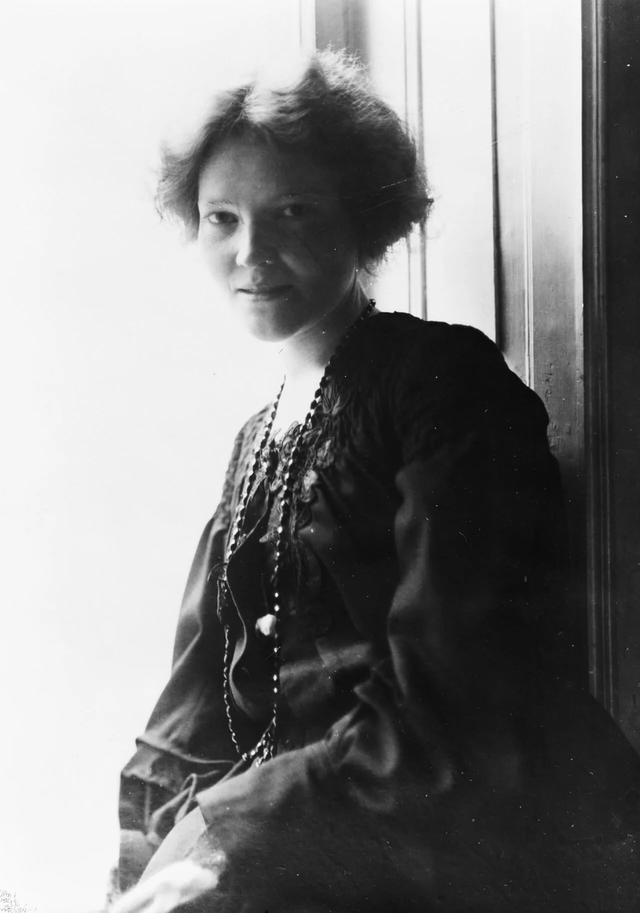 Portrait of Cally Monrad (1879–1950) – memorial page