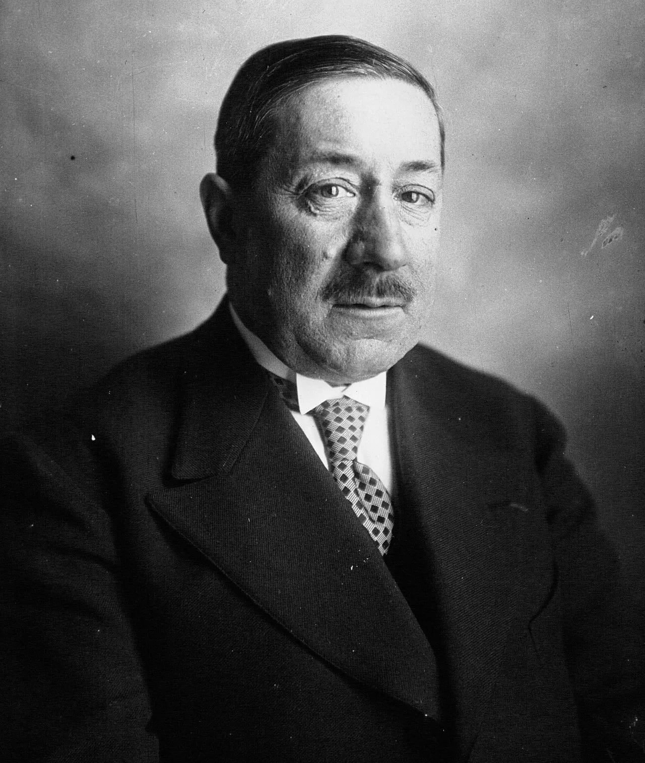 Porträt von Robert Lassalle (1882–1940) – Gedenkseite