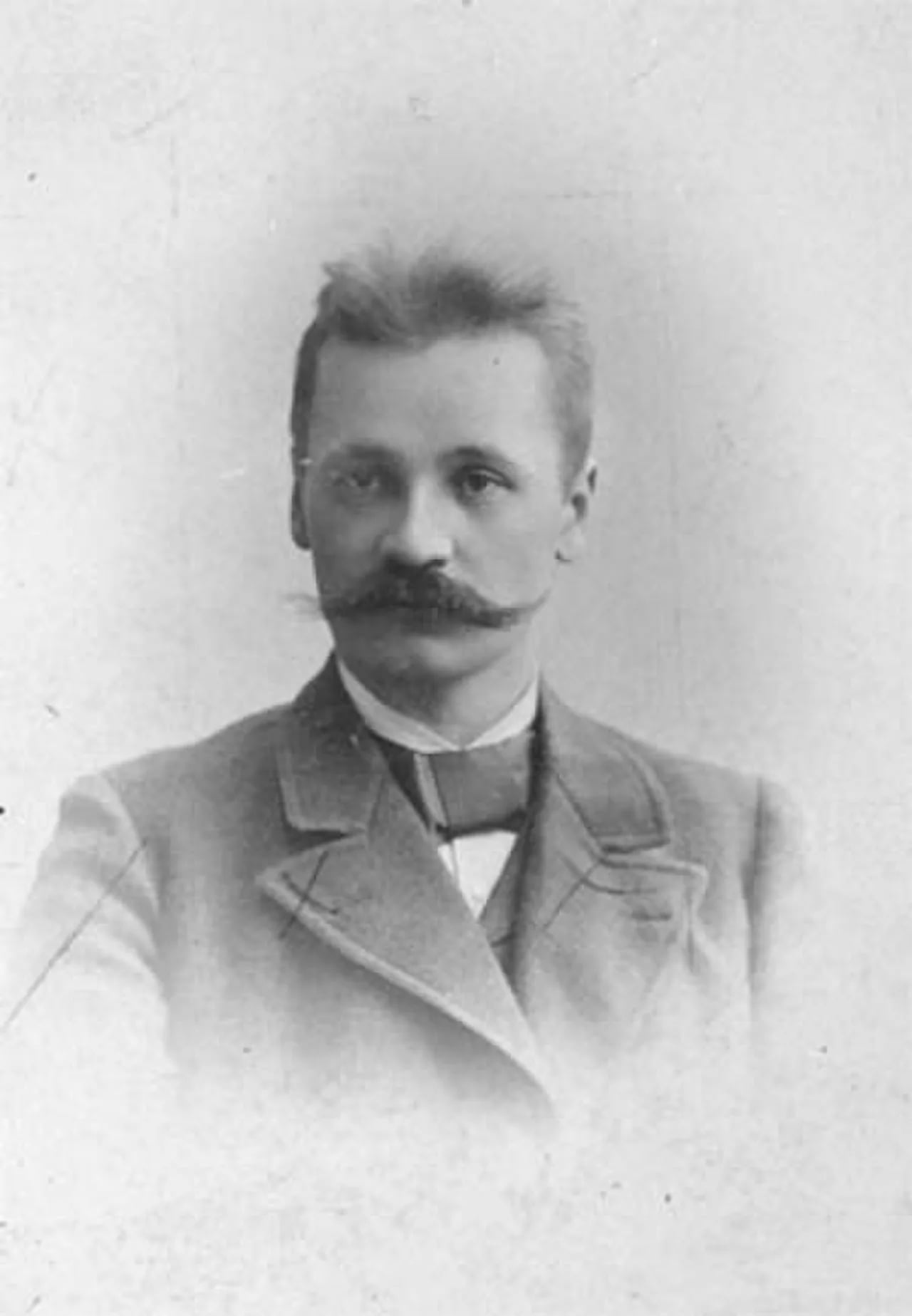 Portrait of I. K. Inha (1865–1930) – memorial page
