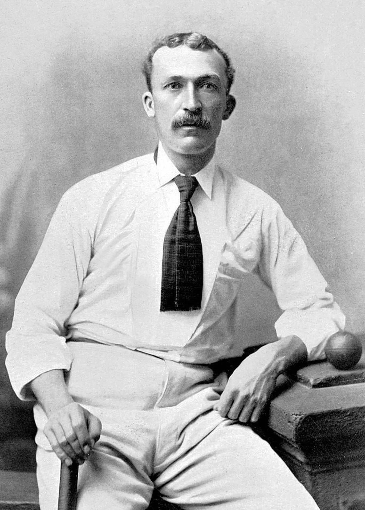 Portrait of William Attewell (1861–1927) – memorial page