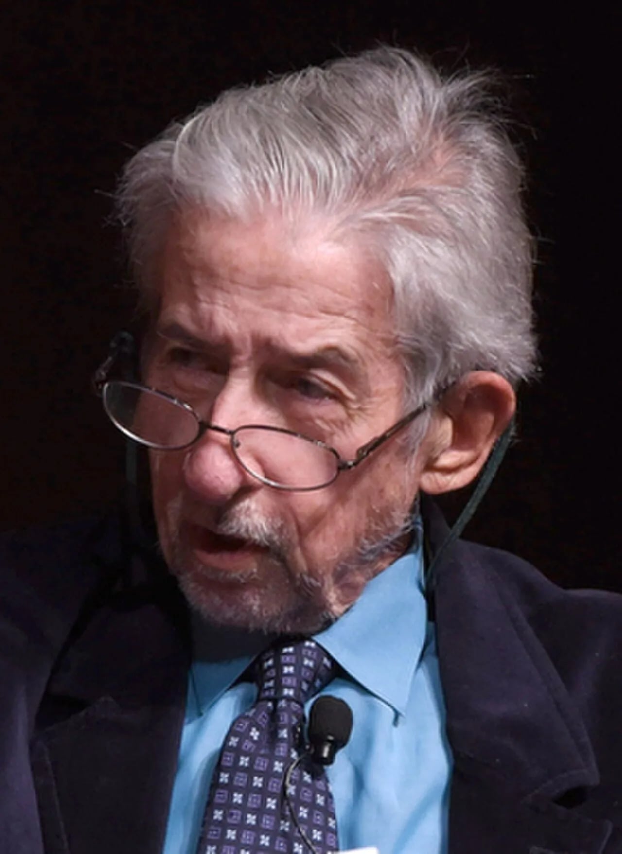 Portrait of Tom Hayden (1939–2016) – memorial page