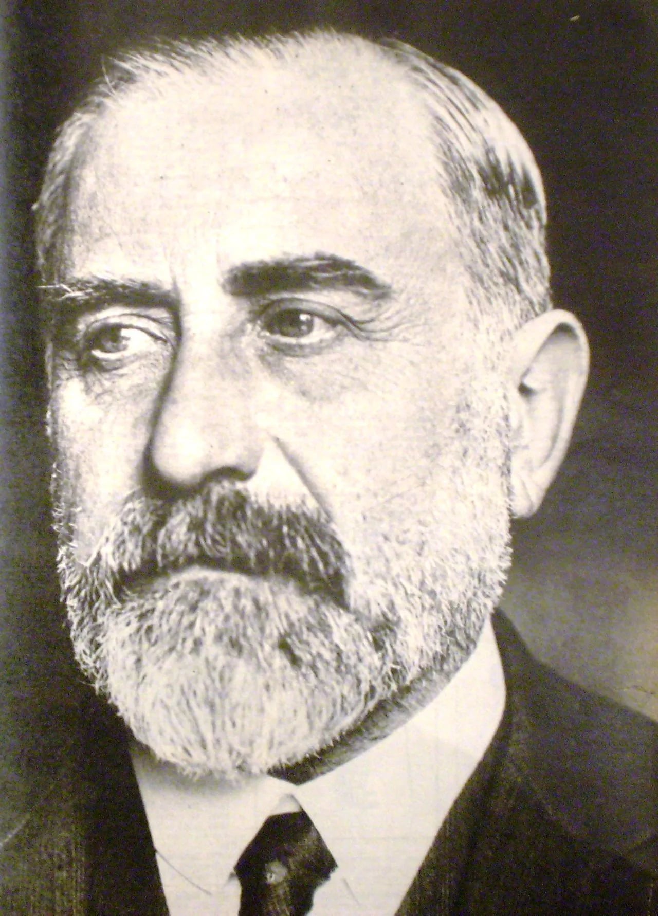 Portrait of Lisandro de la Torre (1868–1939) – memorial page