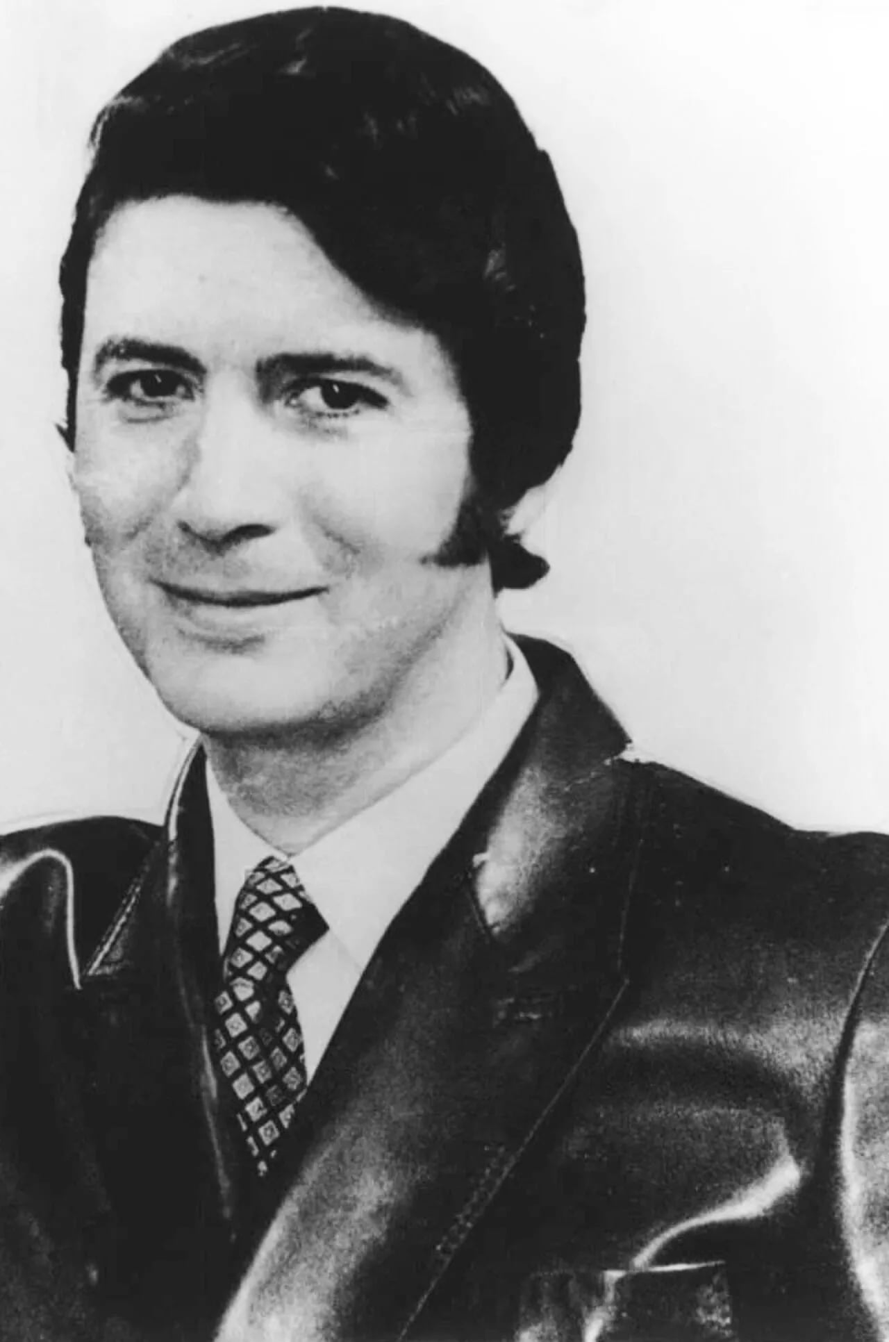 Porträt von Enrique Álvarez Félix (1934–1996) – Gedenkseite