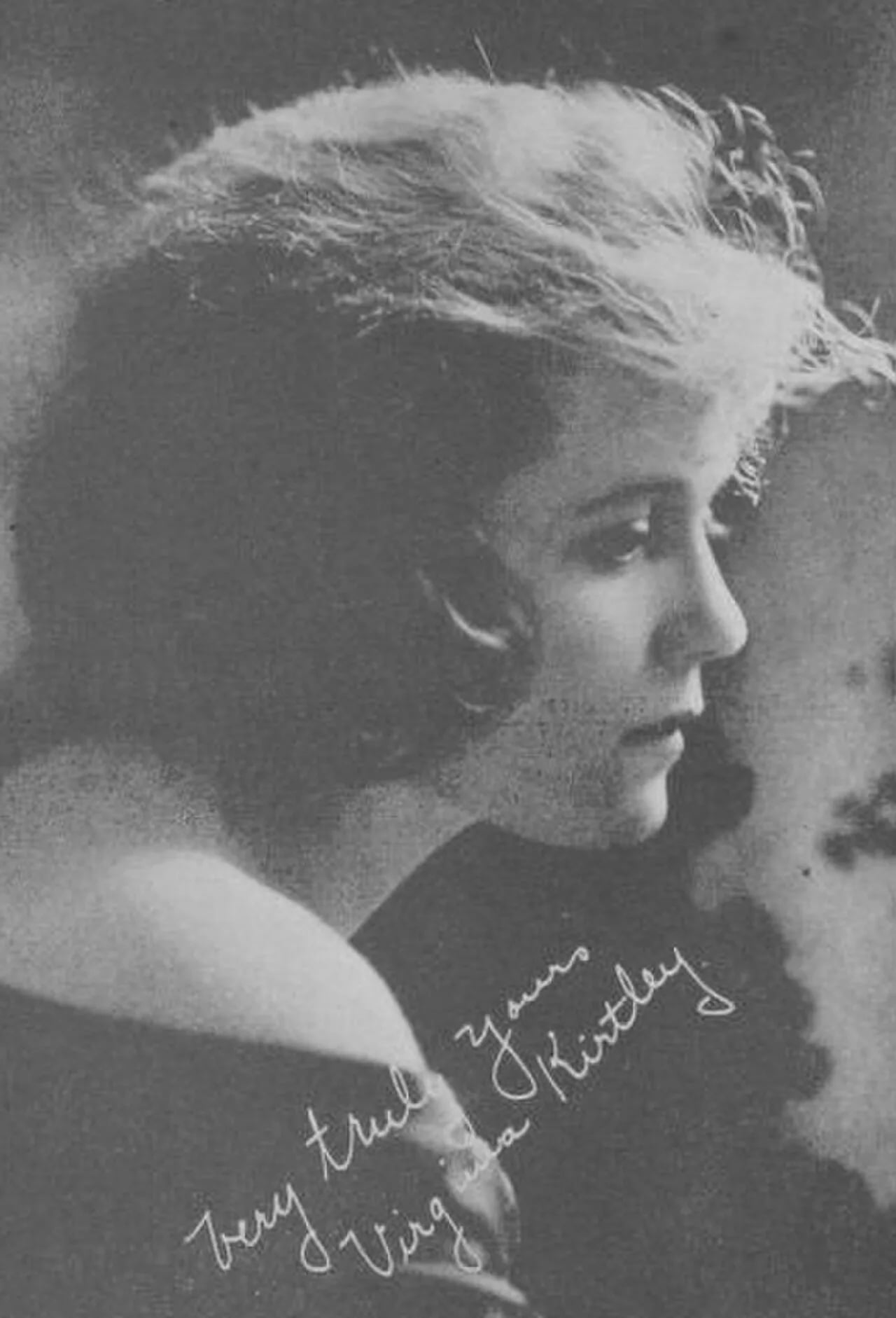 Portrait of Virginia Kirtley (1888–1956) – memorial page