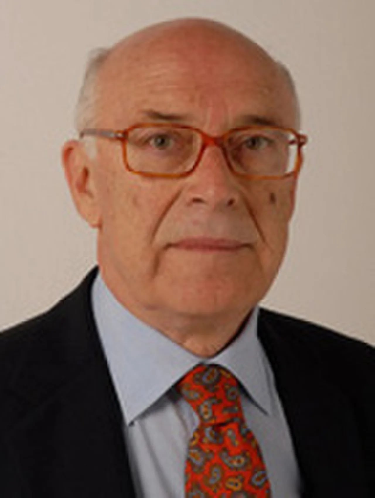 Portrait of Antonio La Forgia (1944–2022) – memorial page