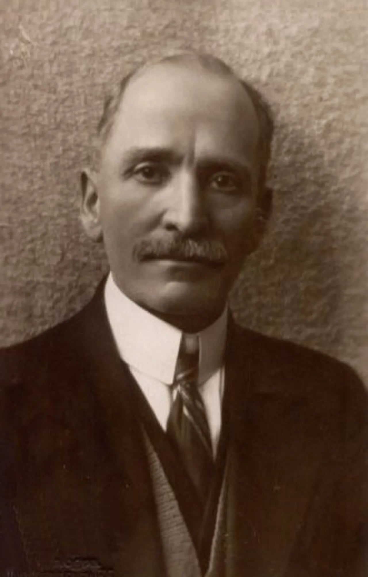 Portrait of Antonio Mosca (1870–1951) – memorial page