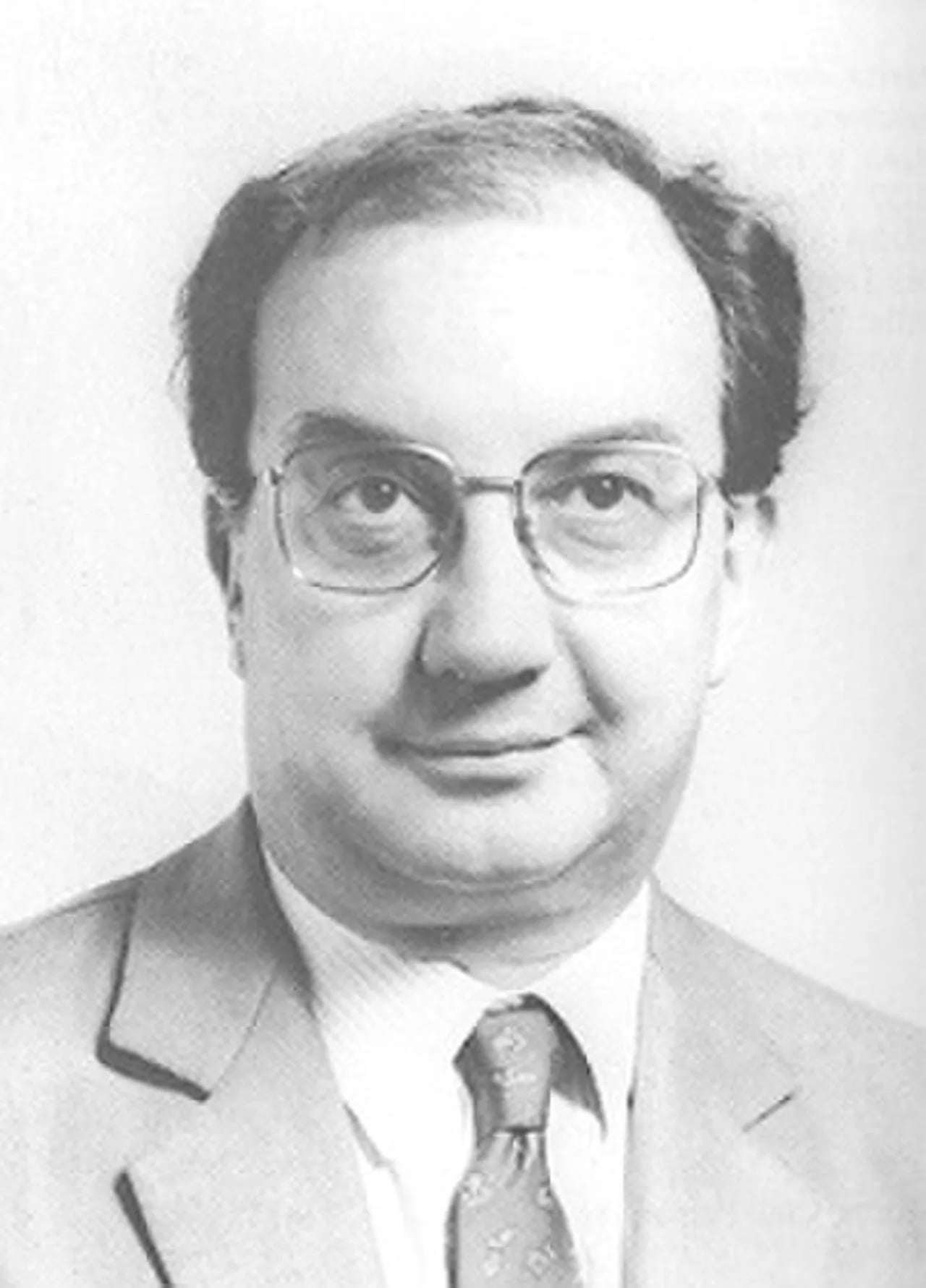 Portrait of Carlo Tognoli (1938–2021) – memorial page