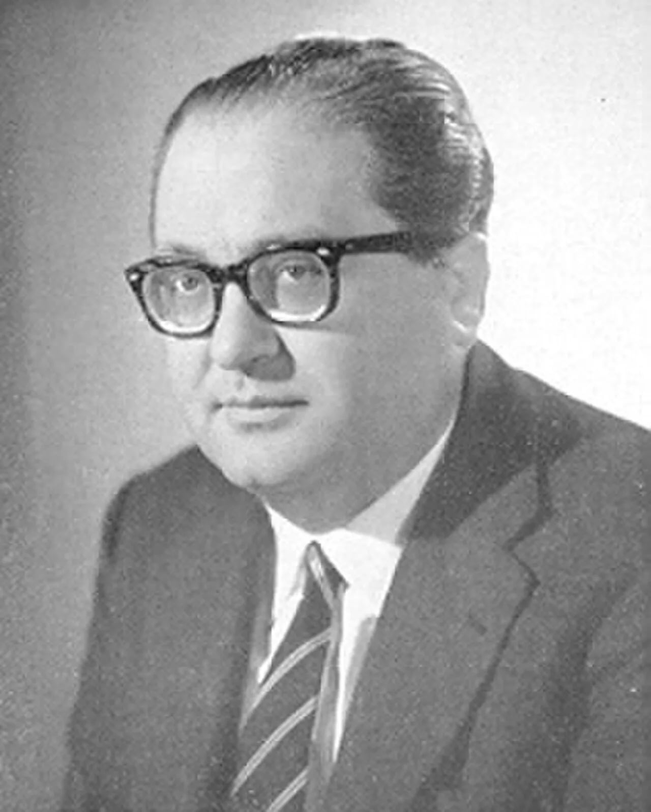 Portrait of Gerardo Chiaromonte (1924–1993) – memorial page