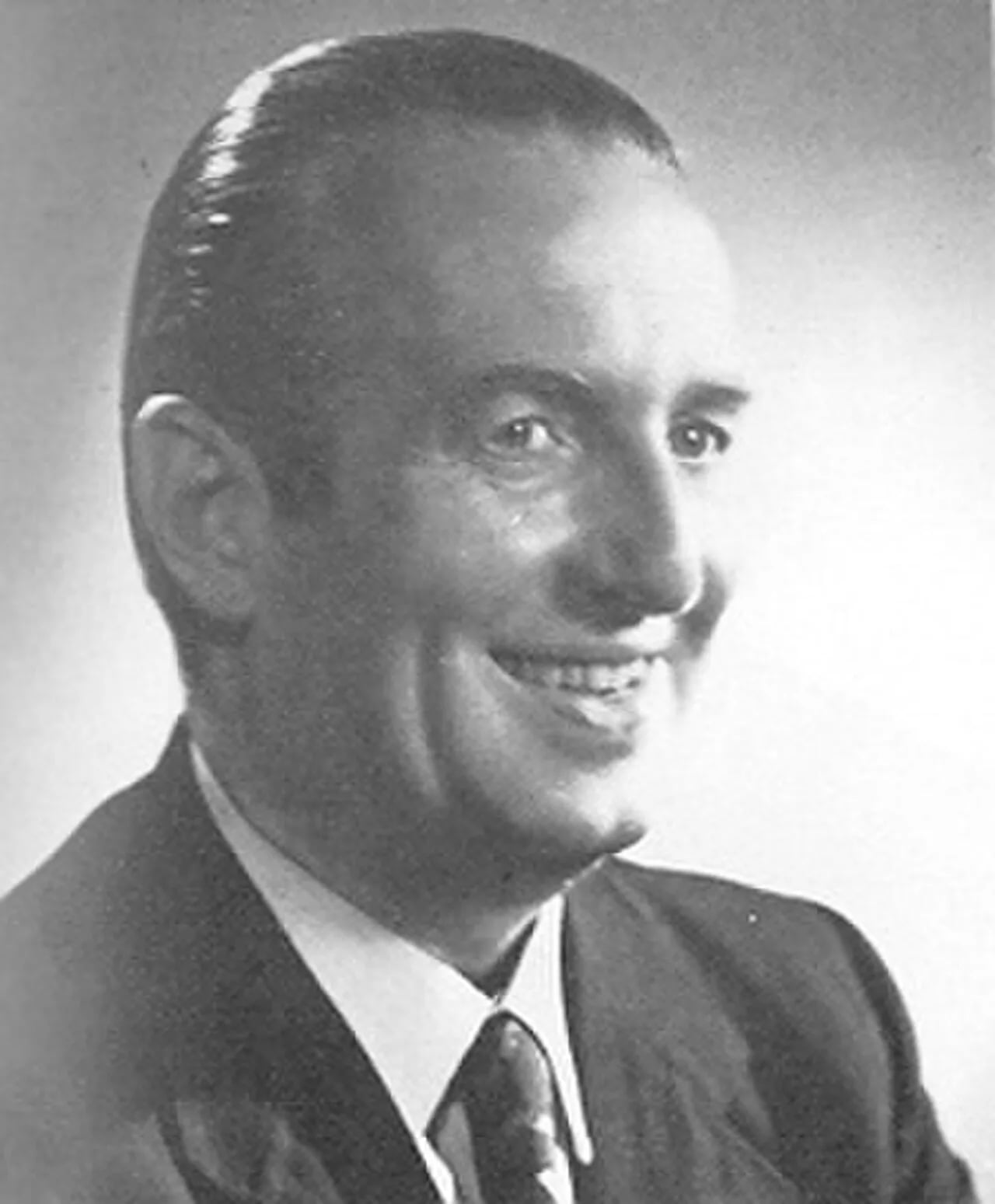 Portrait of Giuseppe Amadei (1919–2020) – memorial page
