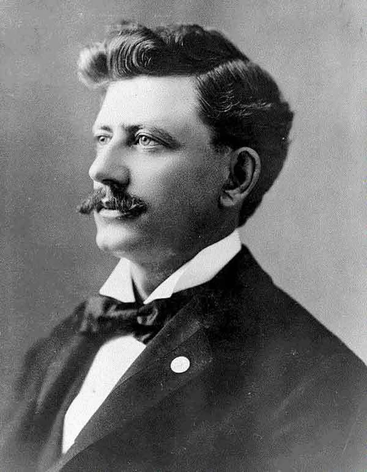 Porträt von John E. Osborne (1858–1943) – Gedenkseite