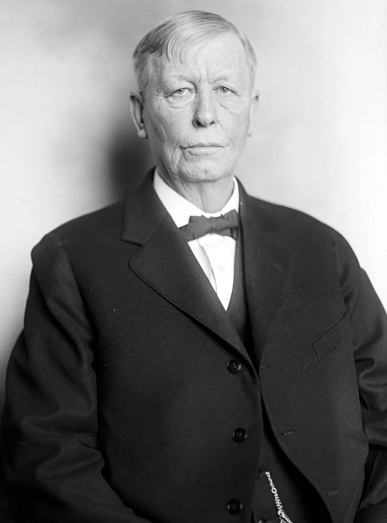Portrait of William W. Rucker (1855–1936) – memorial page