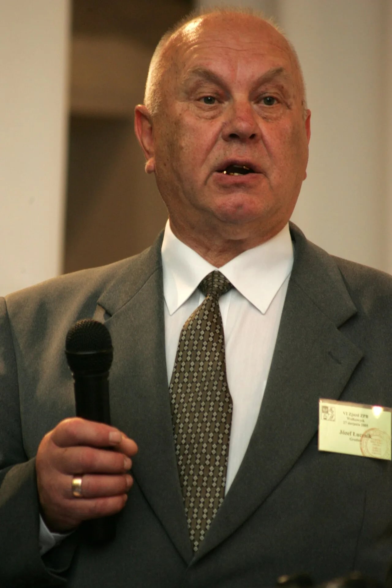 Porträt von Józef Łucznik (1936–2015) – Gedenkseite