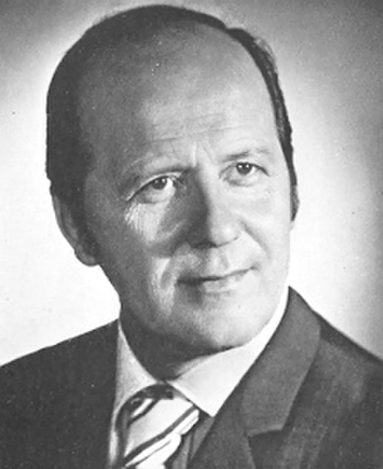 Portrait of Renato Ballarin (1919–2002) – memorial page
