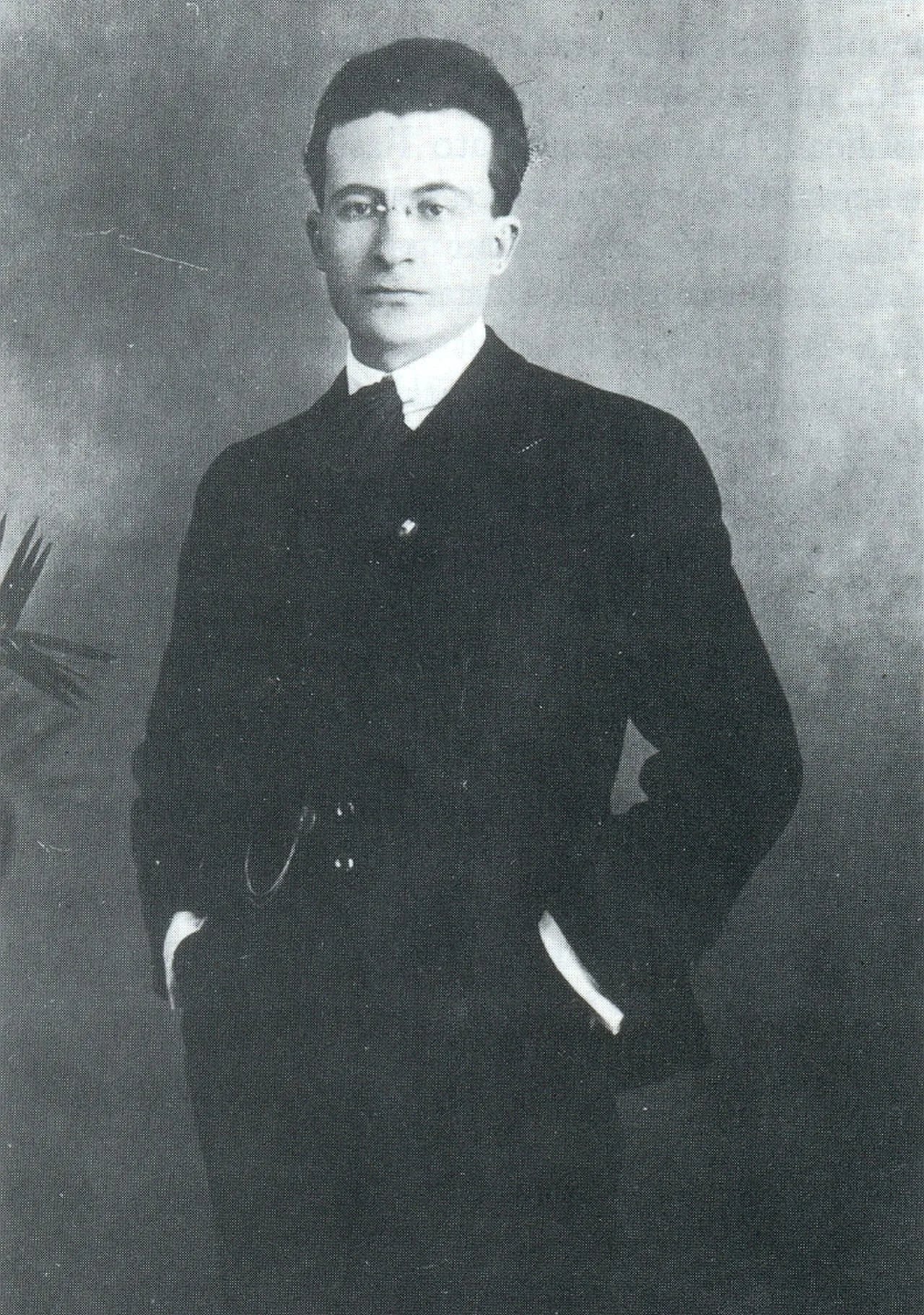 Portrait of Vincenzo Calace (1895–1965) – memorial page