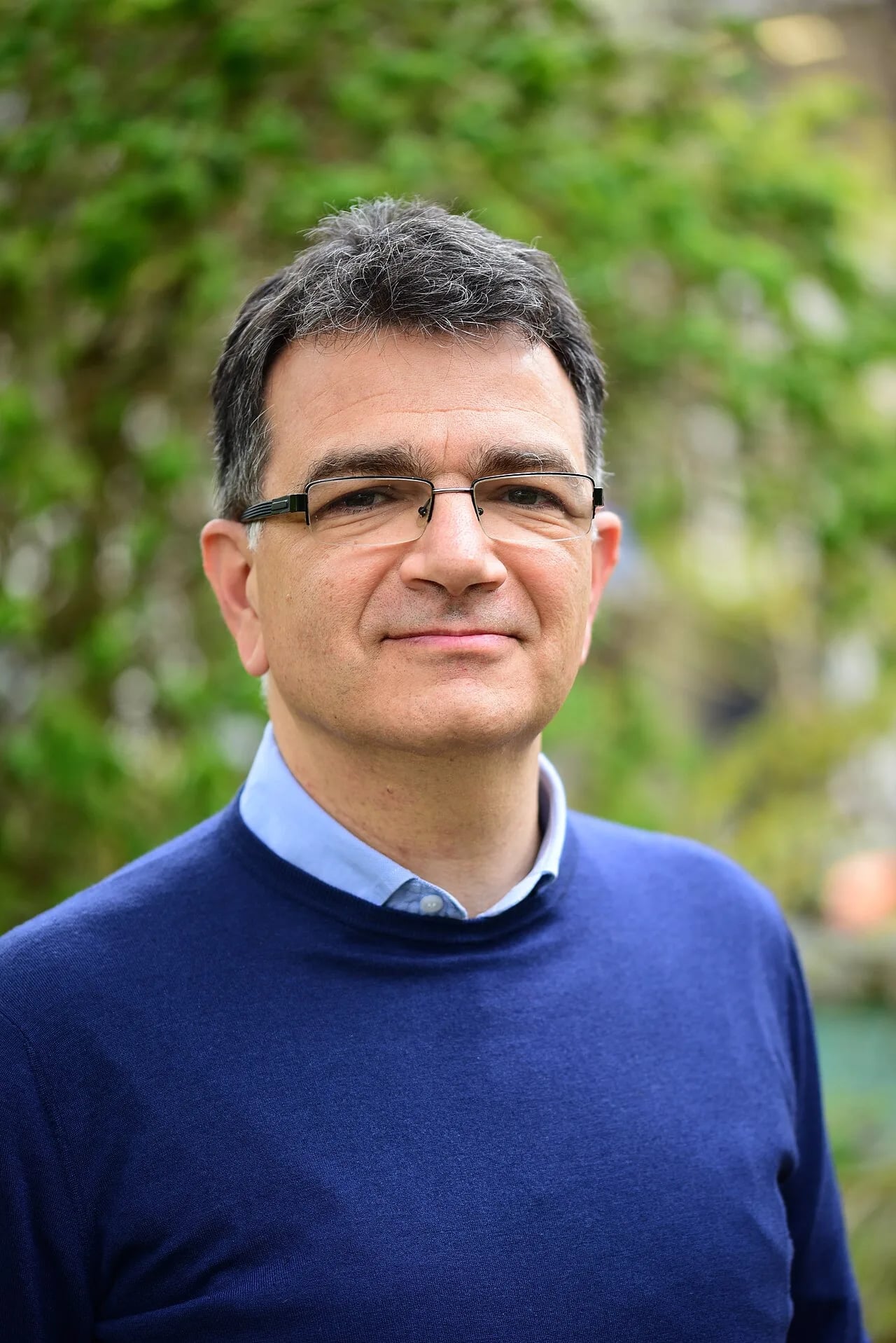Portrait of Vincenzo Cerundolo (1959–2020) – memorial page