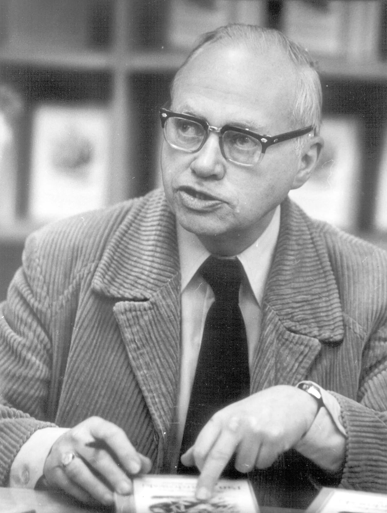 Portrait of Matthias Werner Kruse (1919–2007) – memorial page