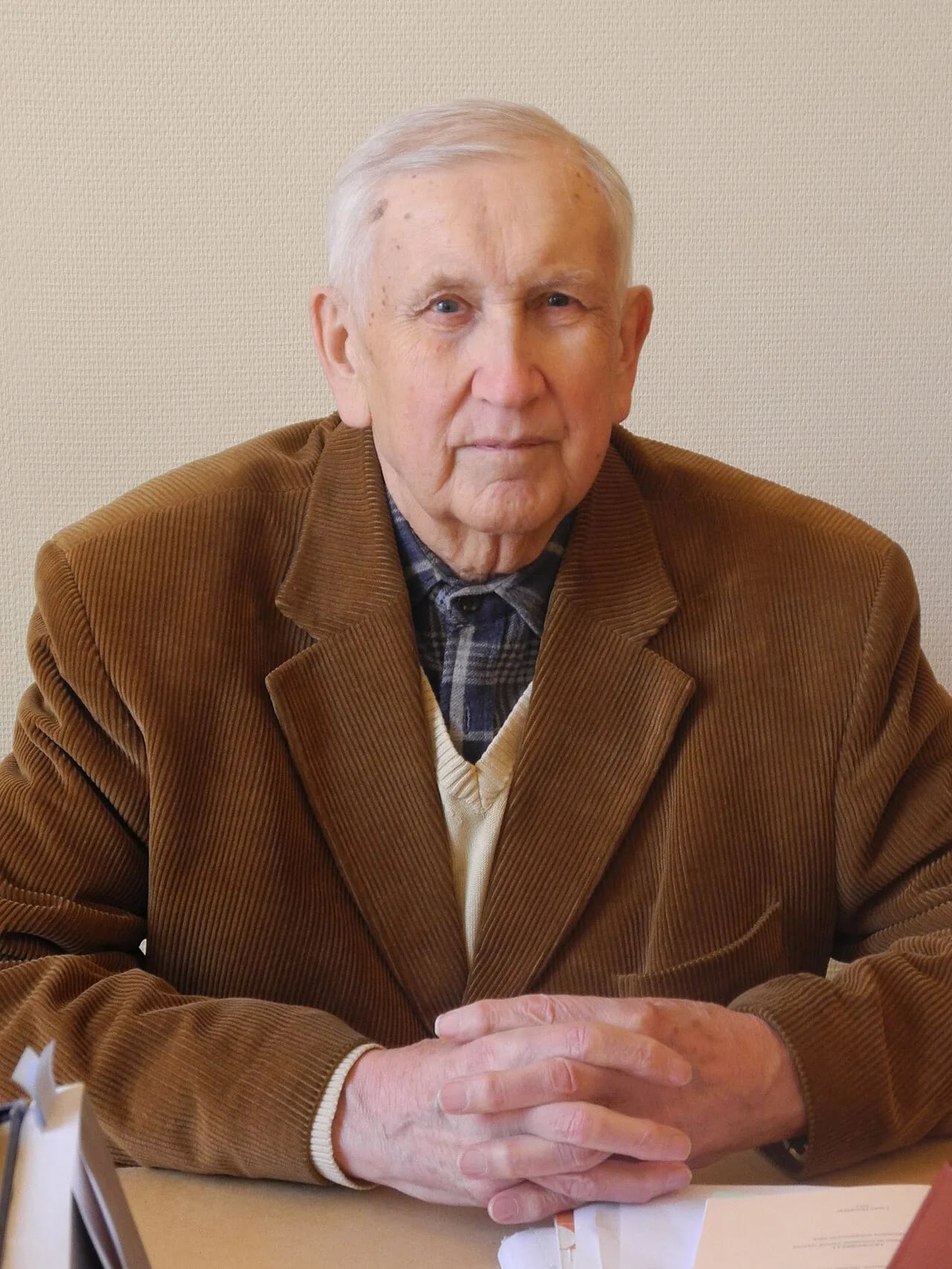 Portrait of Yevgeny Kychanov (1932–2013) – memorial page
