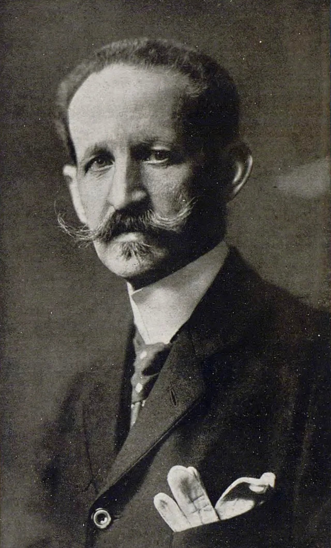Portrait of Jacinto Octavio Picón (1852–1923) – memorial page