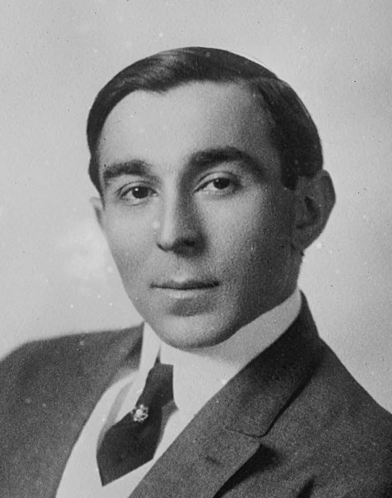 Portrait of Lee Shubert (1871–1953) – memorial page