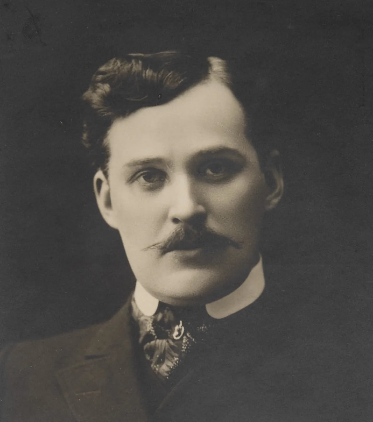 Portrait of Konrad Tallroth (1872–1926) – memorial page