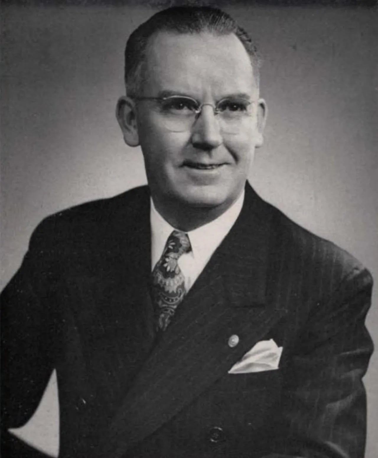 Portrait of Arnold Williams (1898–1970) – memorial page