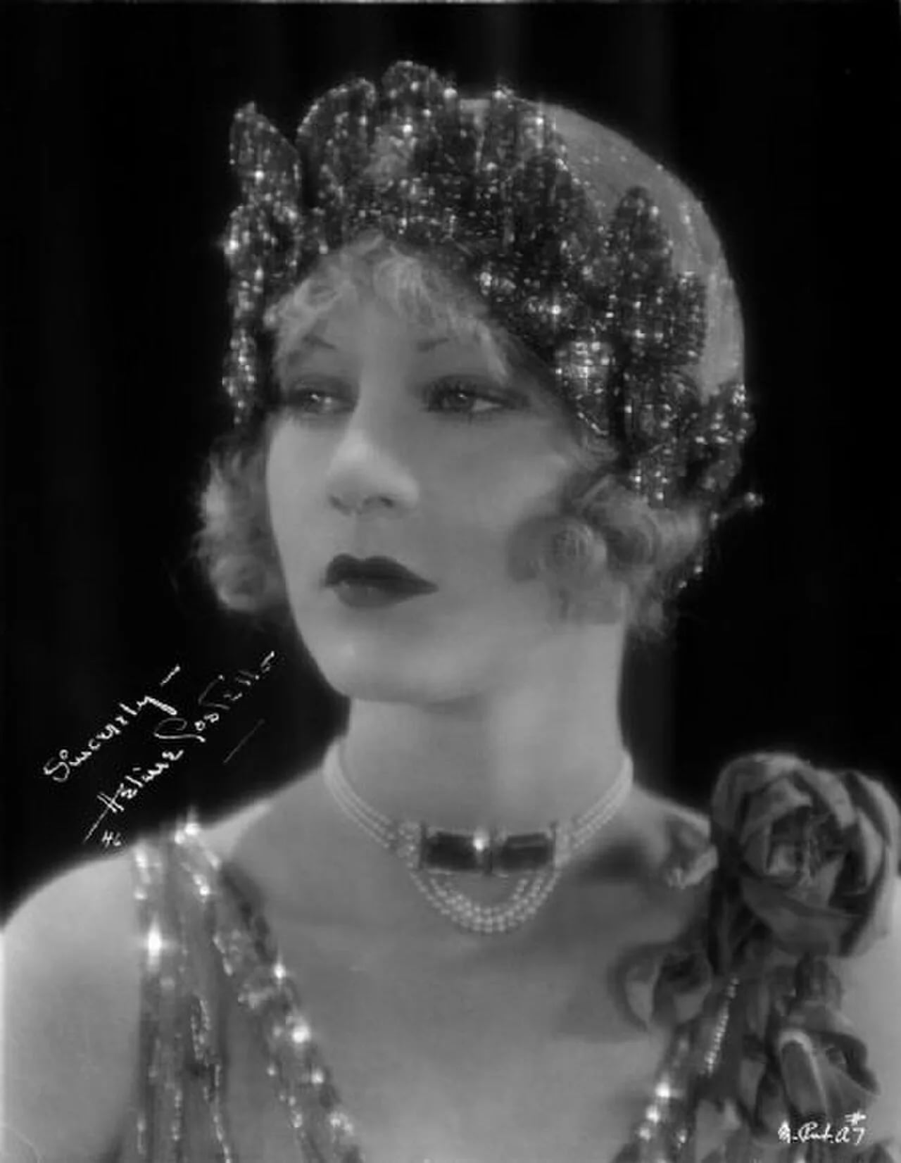 Portrait of Helene Costello (1906–1957) – memorial page