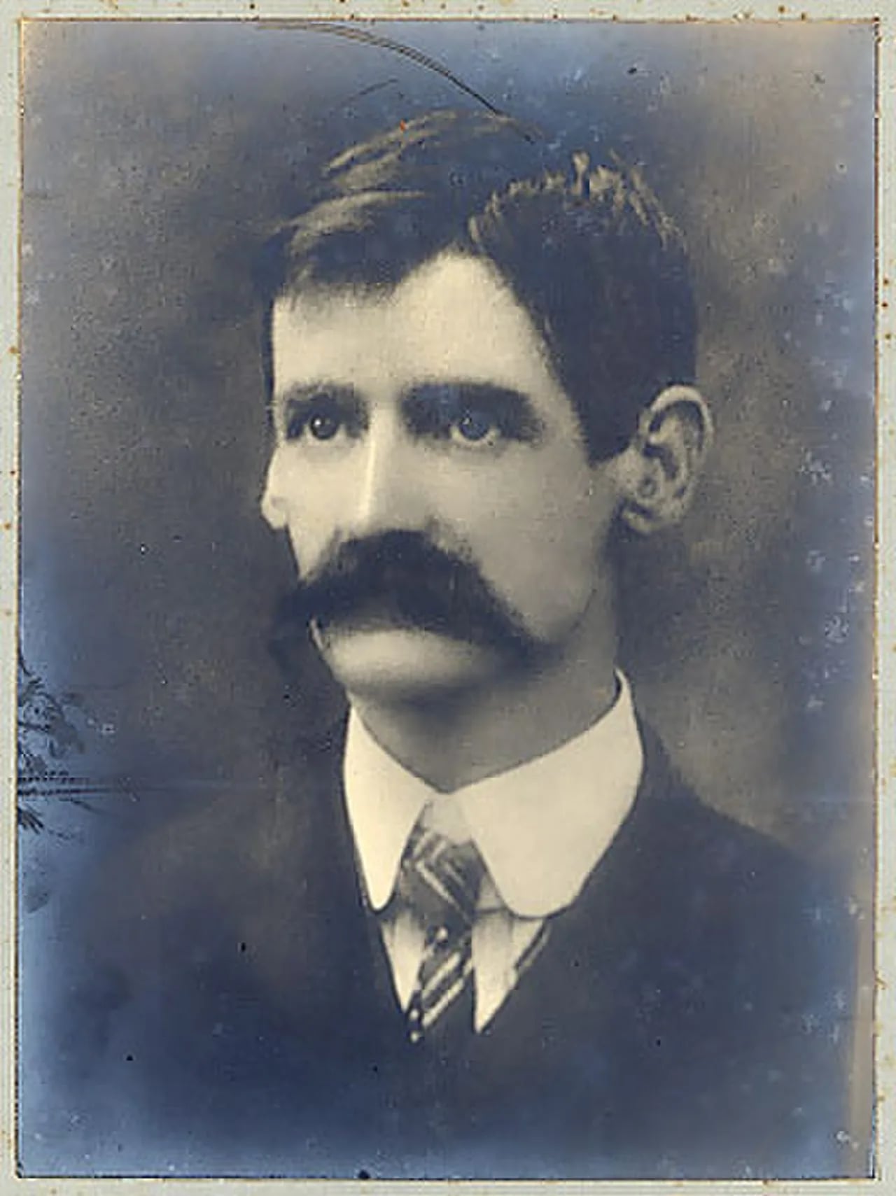 Porträt von Henry Lawson (1867–1922) – Gedenkseite