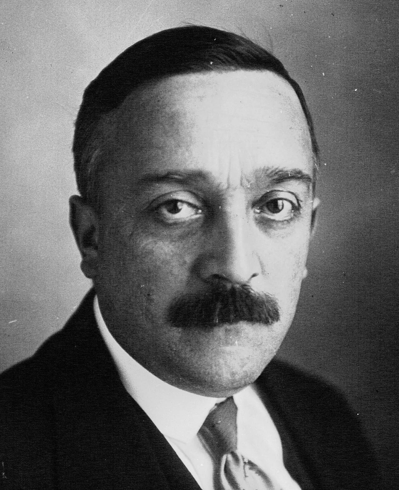 Porträt von Henri Queuille (1884–1970) – Gedenkseite