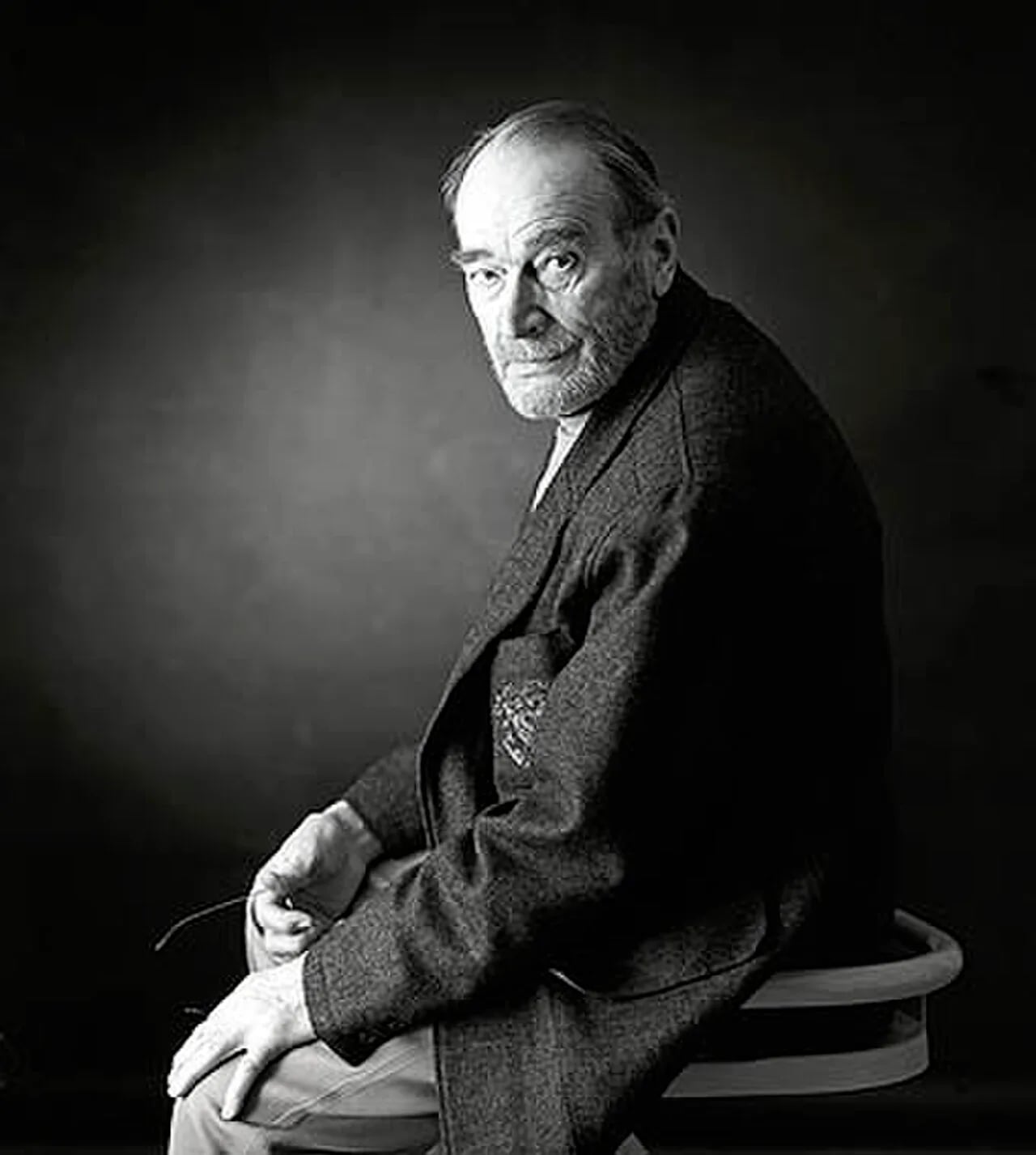 Portrait of Karl Gustaf Kristoffersson (1918–2011) – memorial page
