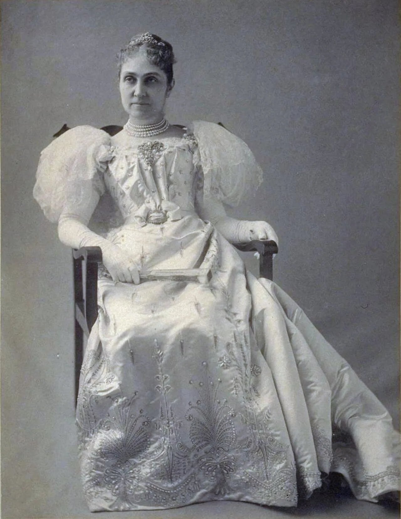 Portrait of Phoebe Hearst (1842–1919) – memorial page