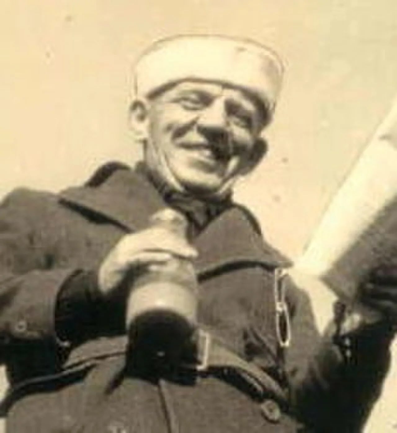 Portrait of Alvin "Shipwreck" Kelly (1893–1952) – memorial page