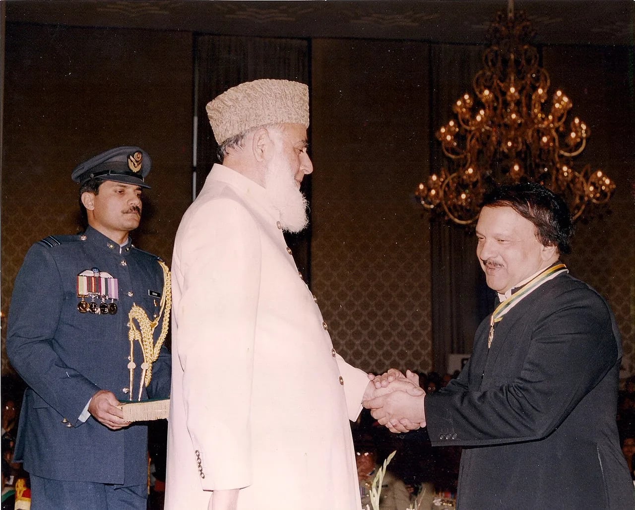 Portrait of Amjad Parvez (1945–2024) – memorial page