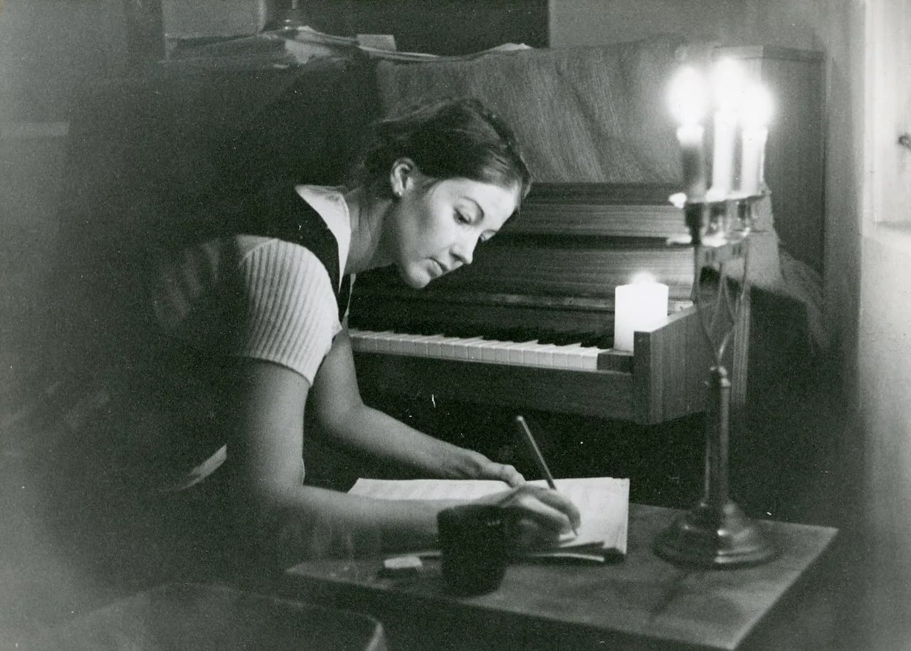 Porträt von Ann-Elise Hannikainen (1946–2012) – Gedenkseite