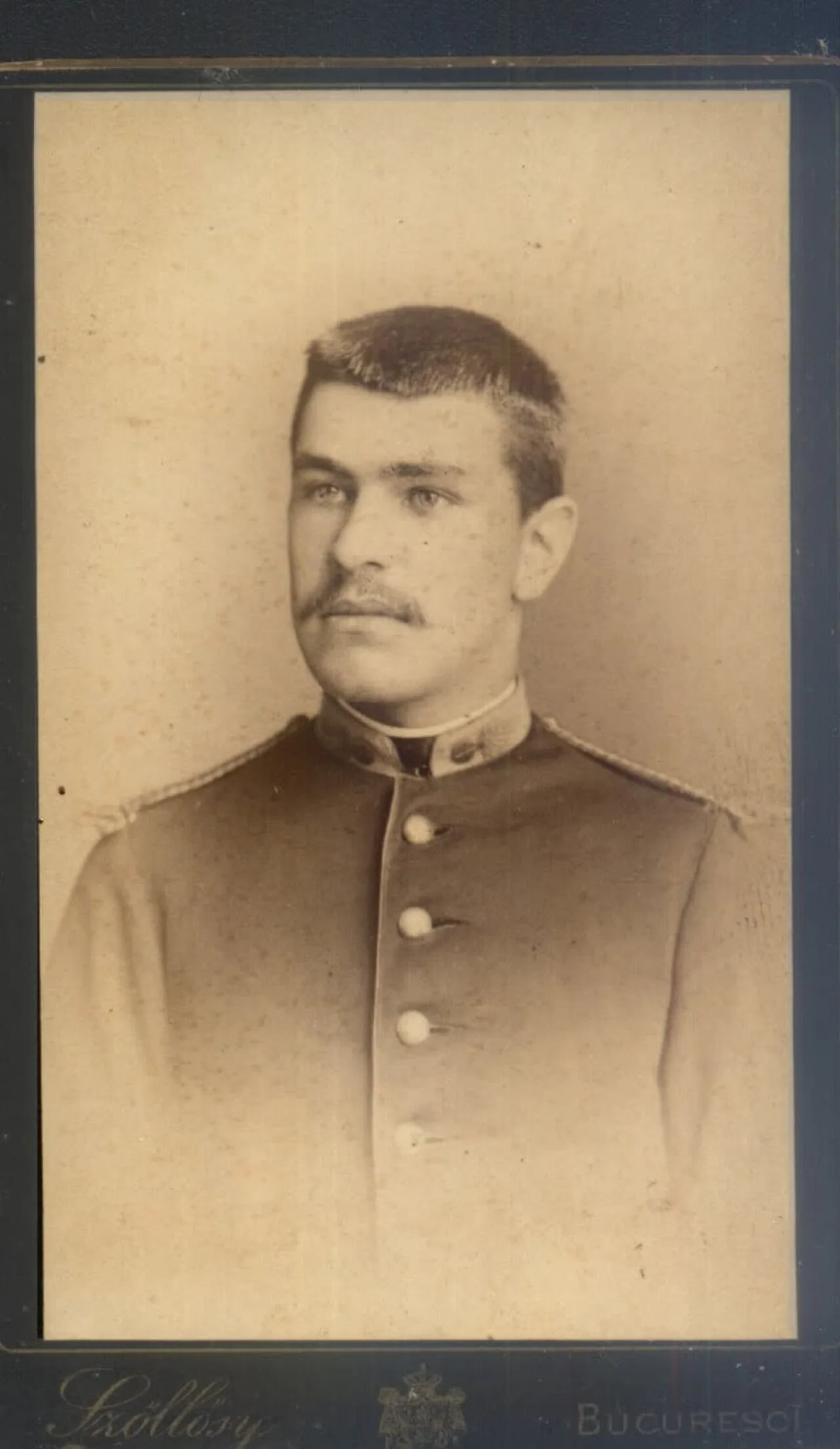 Portrait of Aristide Razu (1869–1950) – memorial page