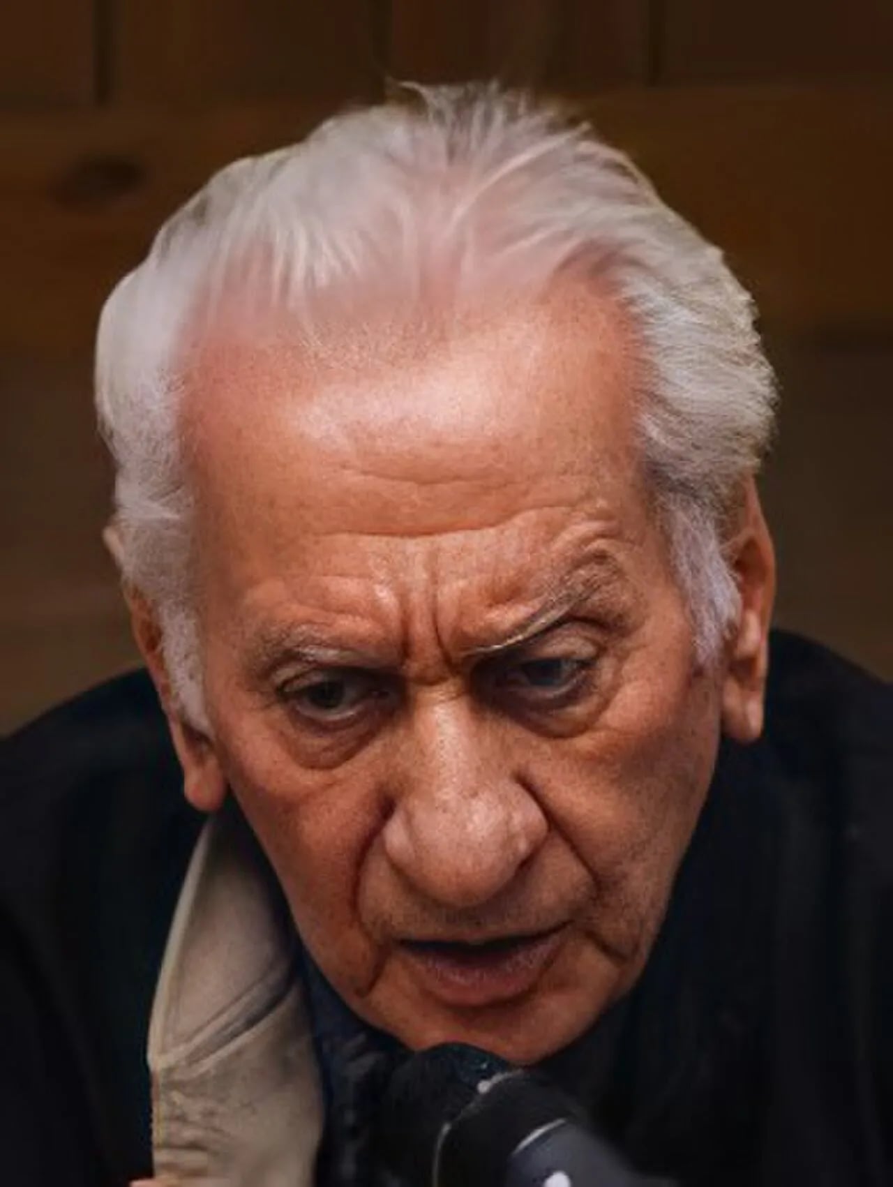 Portrait of Bahram Akasheh (1936–2025) – memorial page