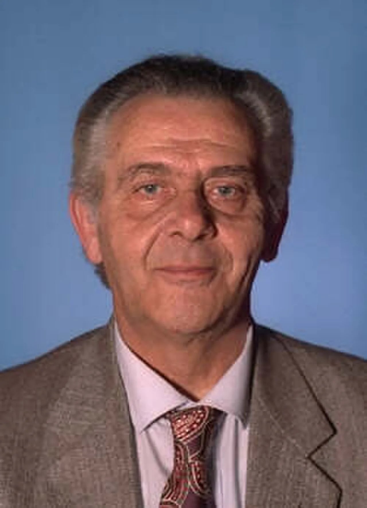 Portrait of Giovanni Divella (1935–2018) – memorial page