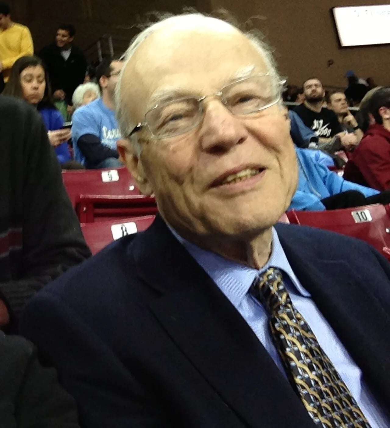 Portrait of Bill Guthridge (1937–2015) – memorial page