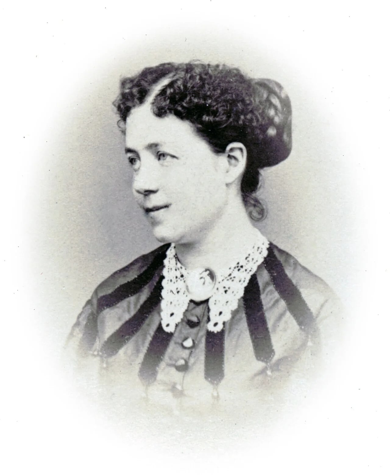 Portrait of Charlotte Lindahl (1833–1905) – memorial page