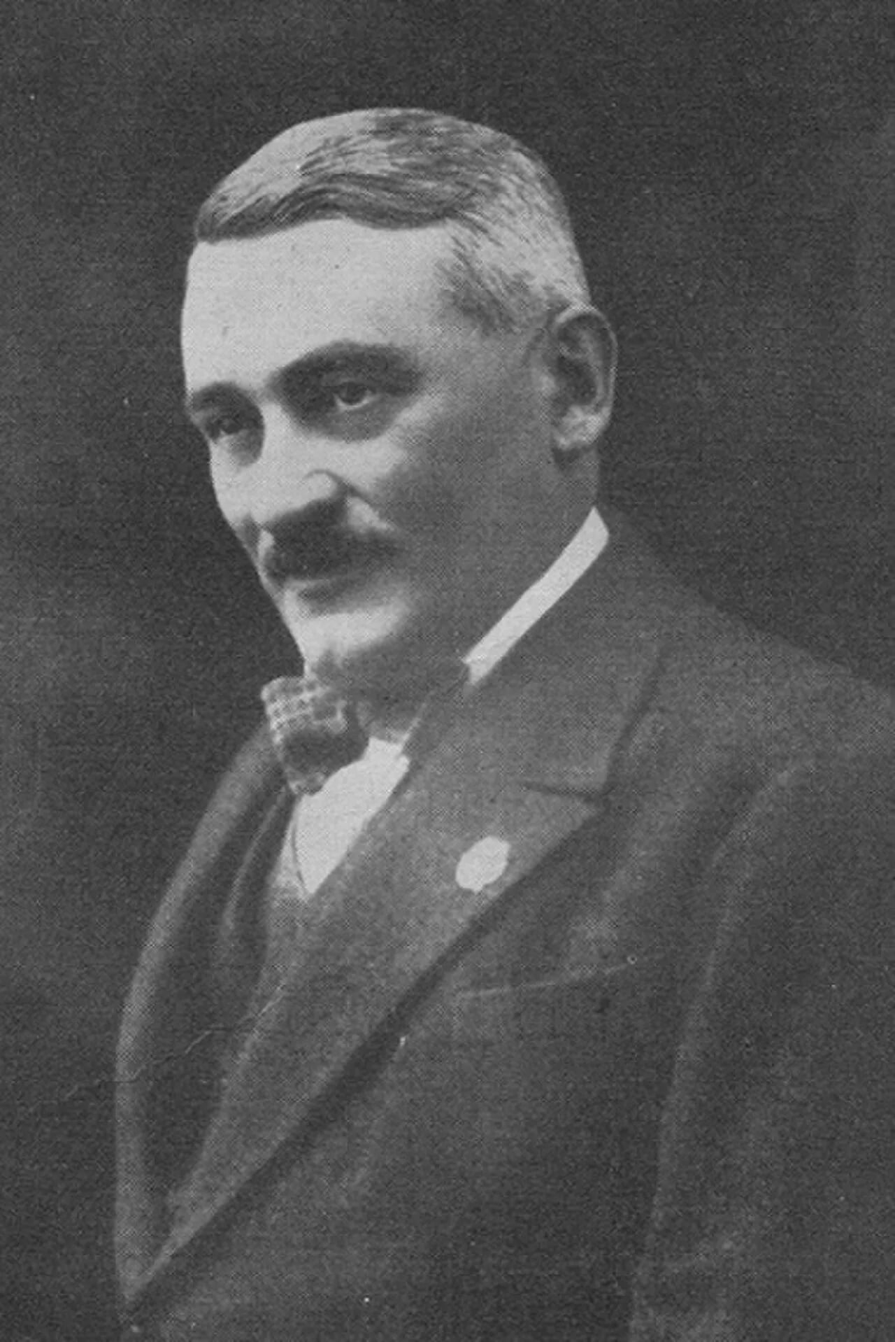 Portrait of Antonio Minto (1880–1954) – memorial page