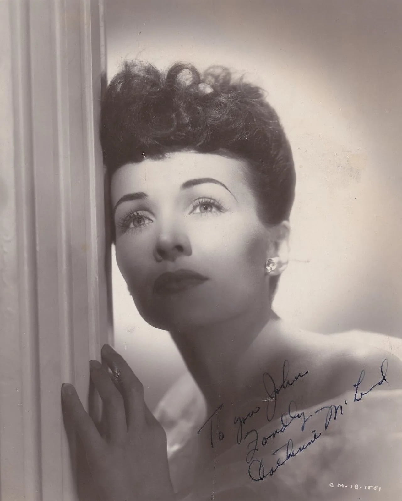 Portrait of Catherine McLeod (1921–1997) – memorial page