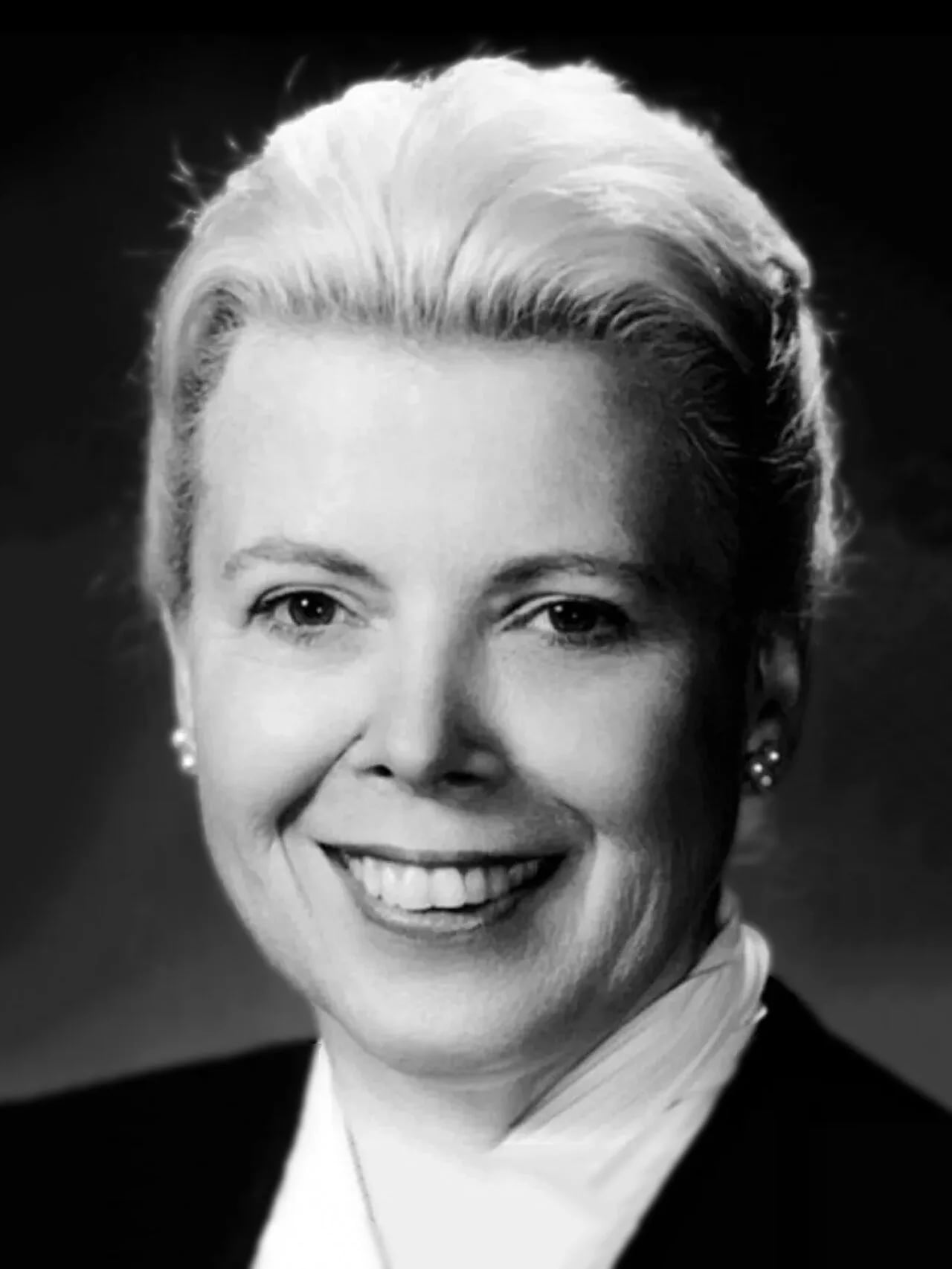 Portrait of Cathie Wright (1929–2012) – memorial page