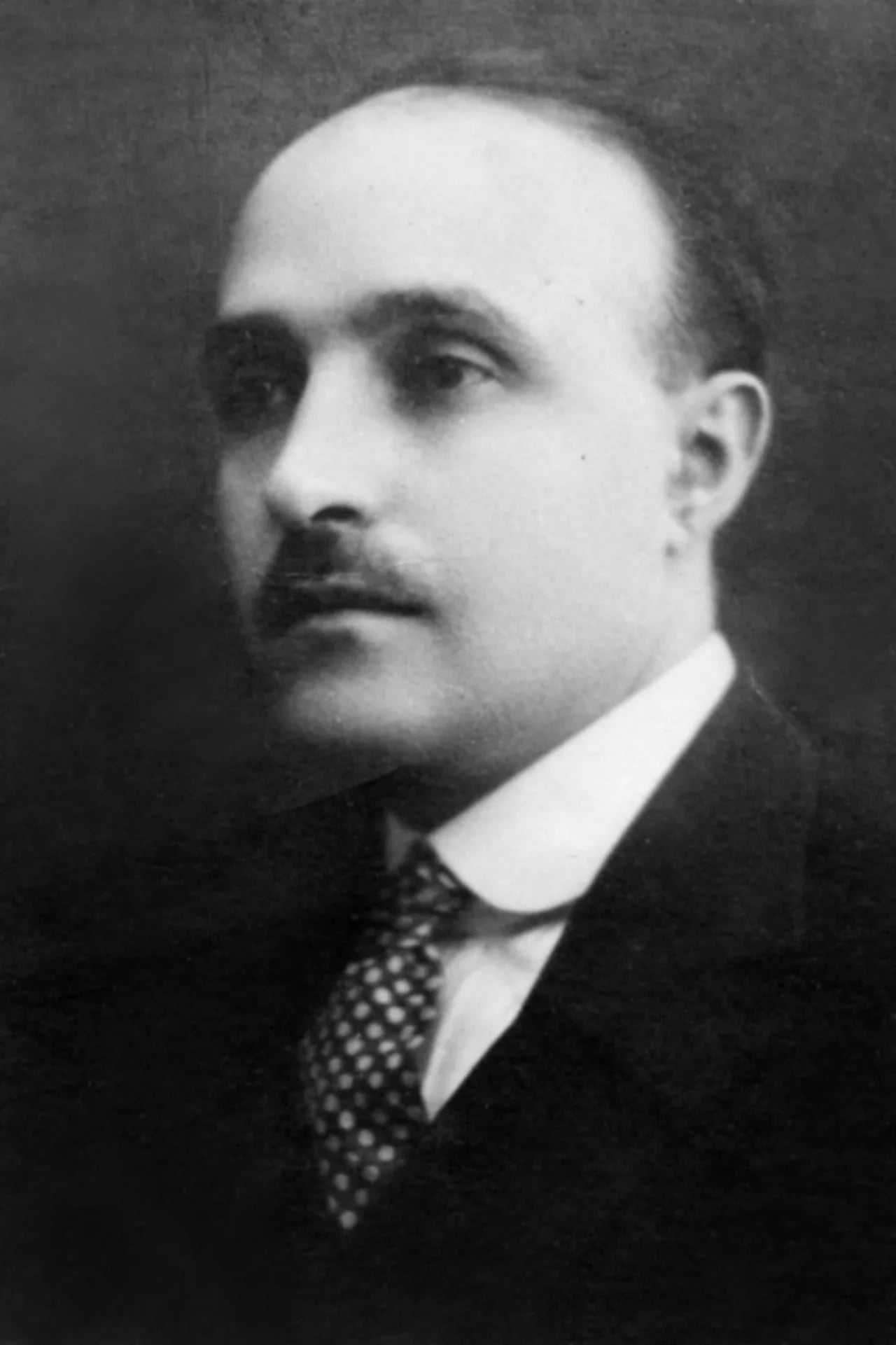 Portrait of Arpiar Aslanian (1895–1945) – memorial page