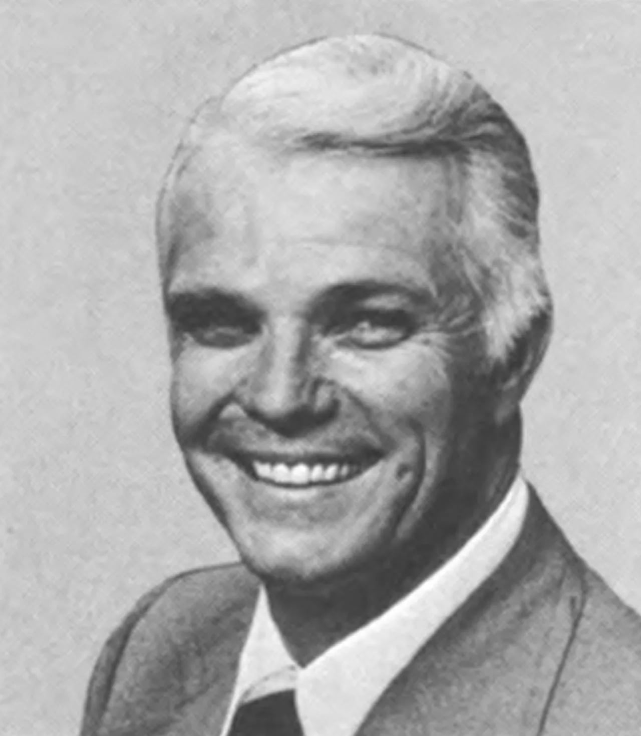 Porträt von James F. Lloyd (1922–2012) – Gedenkseite
