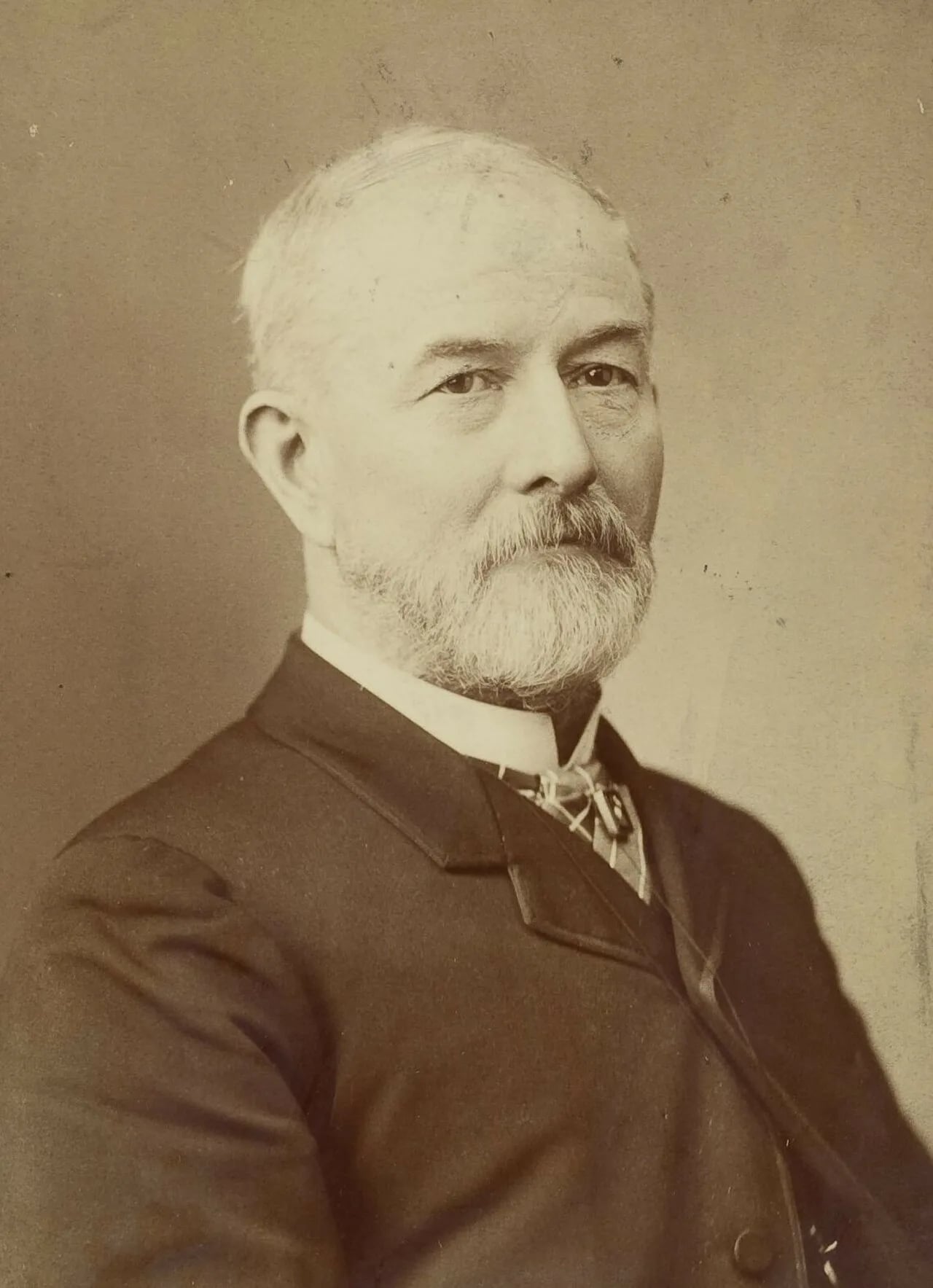 Portrait of Charles T. White (1821–1891) – memorial page